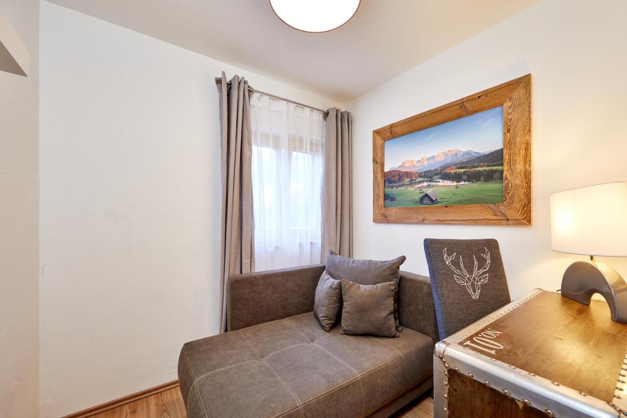 Anna Apartment